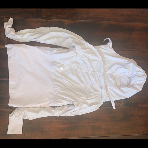 Lululemon jacket - Picture 4 of 6